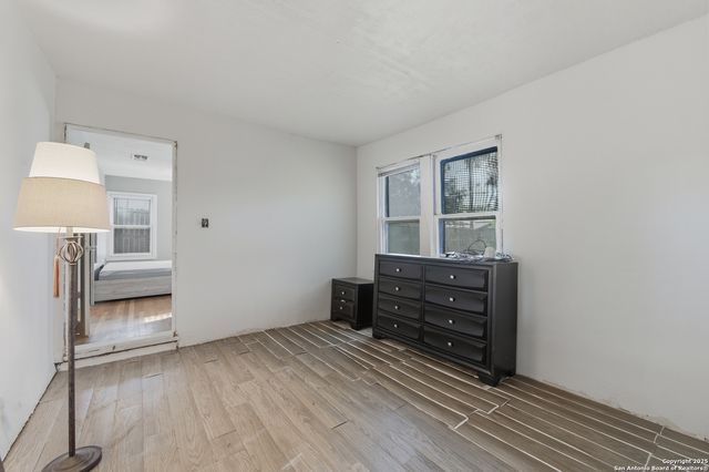 118 Raleigh Place, San Antonio, TX 78201