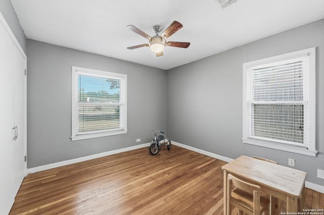 118 Raleigh Place, San Antonio, TX 78201