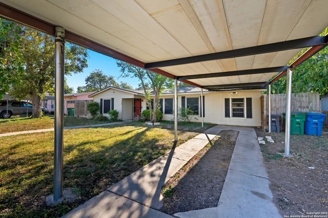 118 Raleigh Place, San Antonio, TX 78201