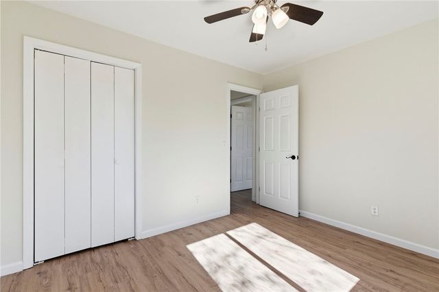 24 Tamworth Circle, Bella Vista, AR 72715