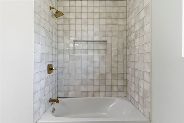 24 Tamworth Circle, Bella Vista, AR 72715