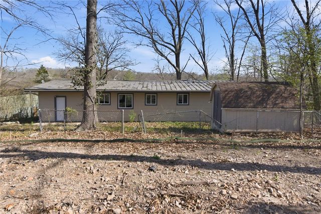 24 Tamworth Circle, Bella Vista, AR 72715