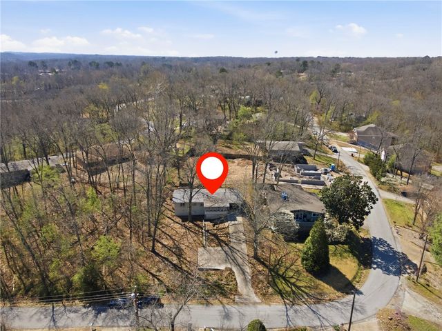 24 Tamworth Circle, Bella Vista, AR 72715