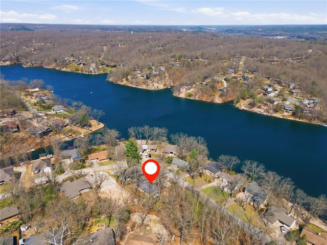 24 Tamworth Circle, Bella Vista, AR 72715