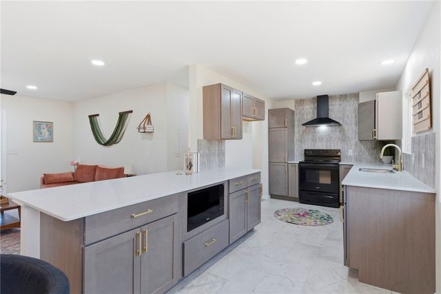 24 Tamworth Circle, Bella Vista, AR 72715