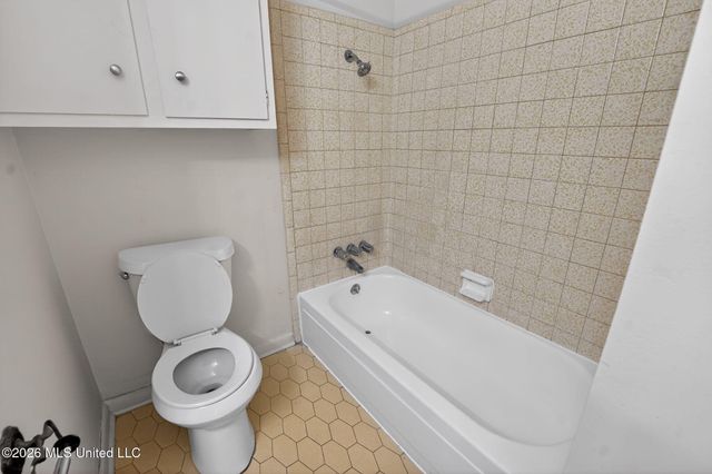 2174 Monaco Street, Jackson, MS 39204