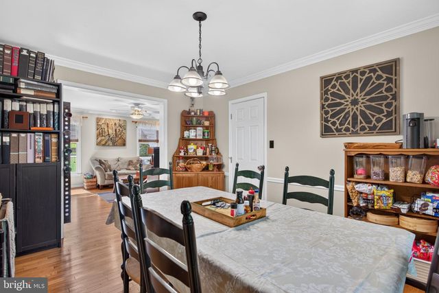 4 SEABURY, Downingtown, PA 19335