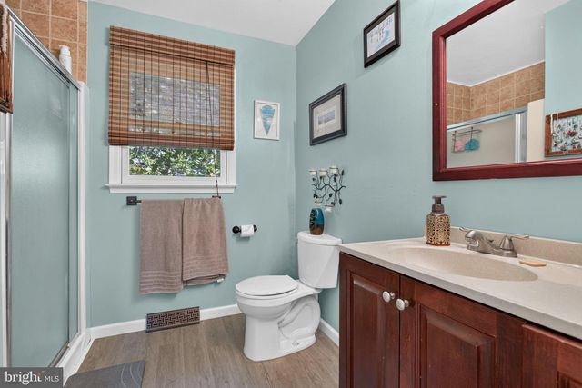 4 SEABURY, Downingtown, PA 19335