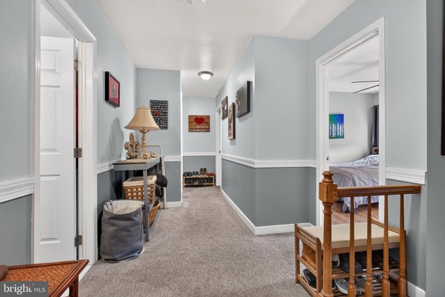 4 SEABURY, Downingtown, PA 19335