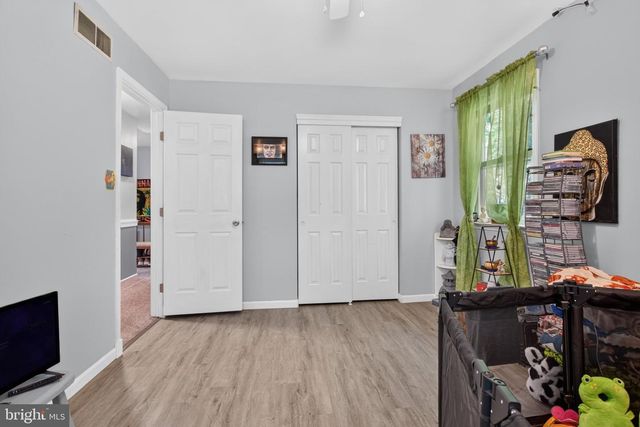 4 SEABURY, Downingtown, PA 19335