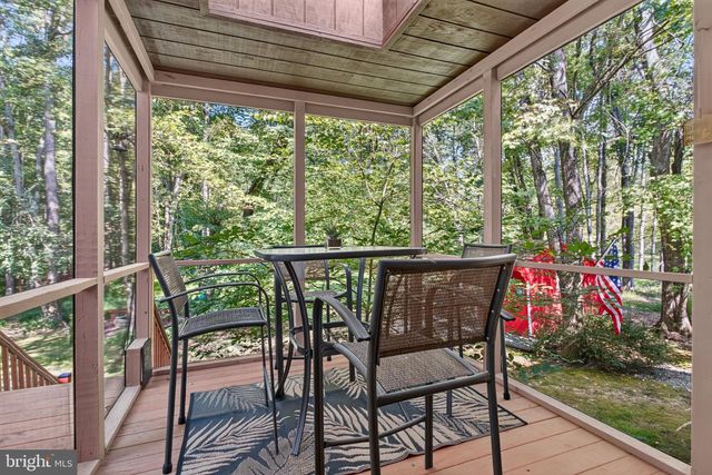 4 SEABURY, Downingtown, PA 19335