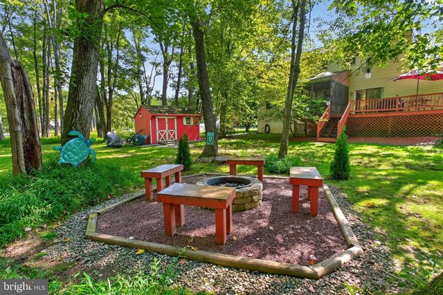 4 SEABURY, Downingtown, PA 19335