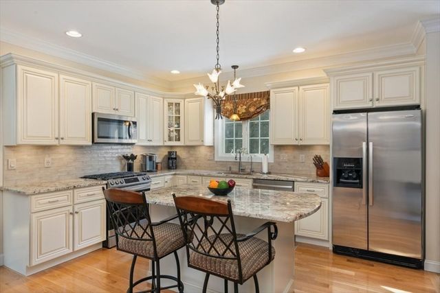 18 Stone Castle 76, Methuen, MA 01844