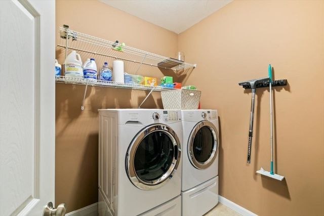 18 Stone Castle 76, Methuen, MA 01844