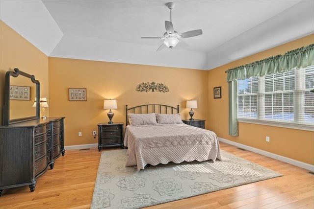 18 Stone Castle 76, Methuen, MA 01844