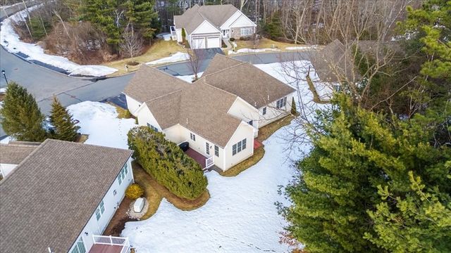 18 Stone Castle 76, Methuen, MA 01844