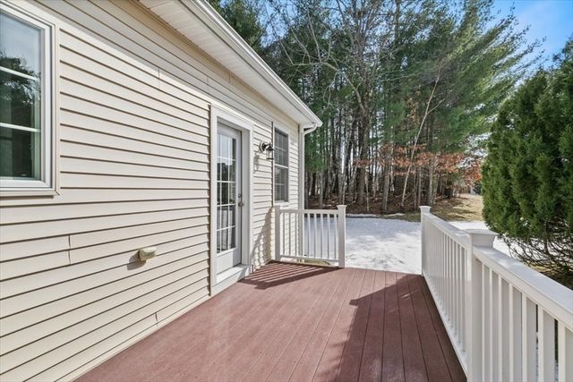 18 Stone Castle 76, Methuen, MA 01844