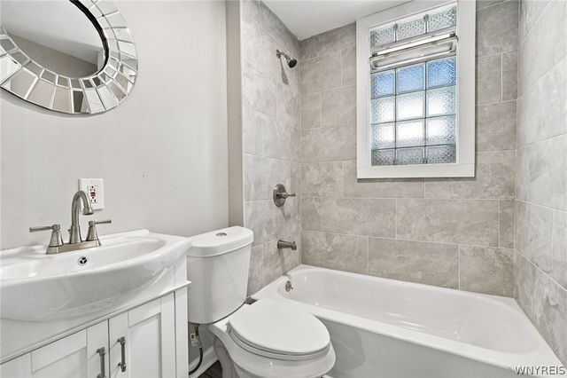 444 Cambridge Avenue, Buffalo, NY 14215