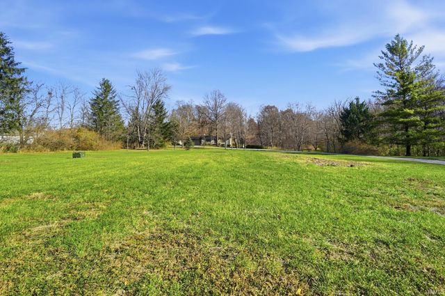 12727 S Us Highway 27 Highway, Fort Wayne, IN 46816