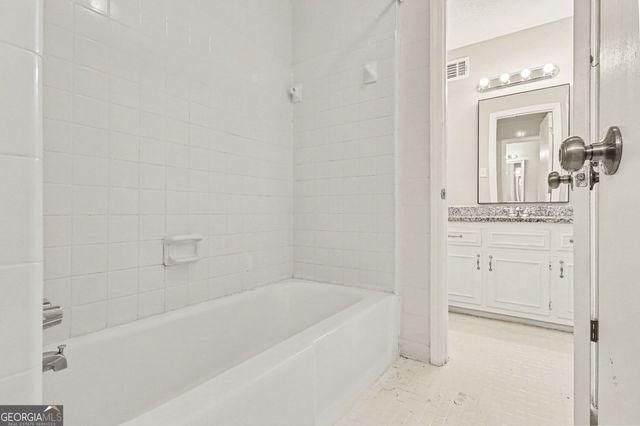 1769 Hickory Street SE, Conyers, GA 30013