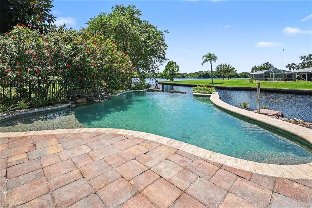 18071 Traverse DR, ALVA, FL 33920 — photo 3