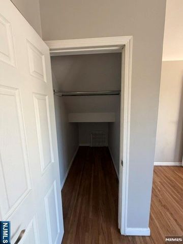 33 Henry Place B4, Hackensack, NJ 07601