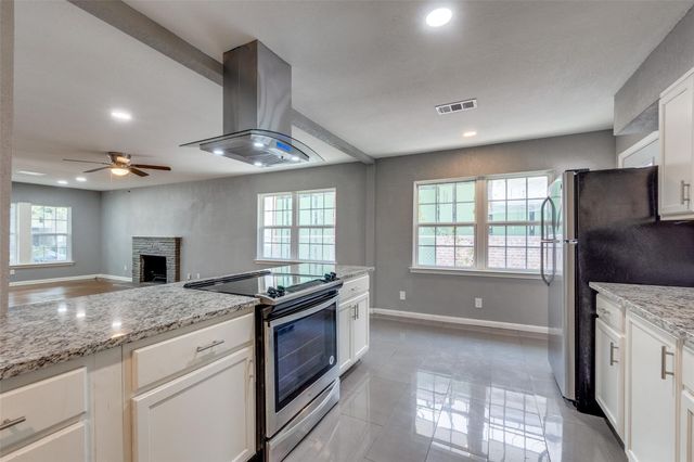 7543 Colgate Avenue, Dallas, TX 75225