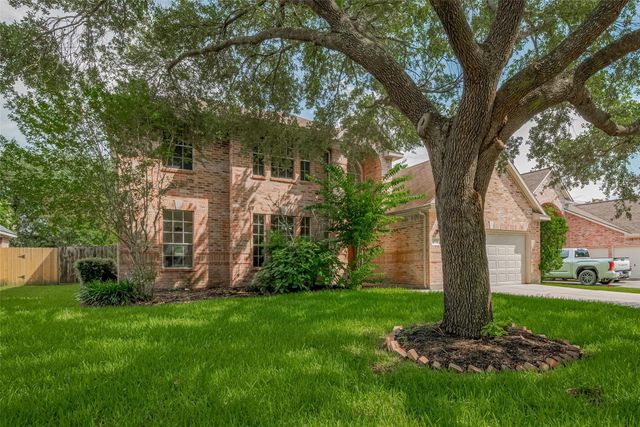 619 Bending Bough Dr, Spring, TX 77388