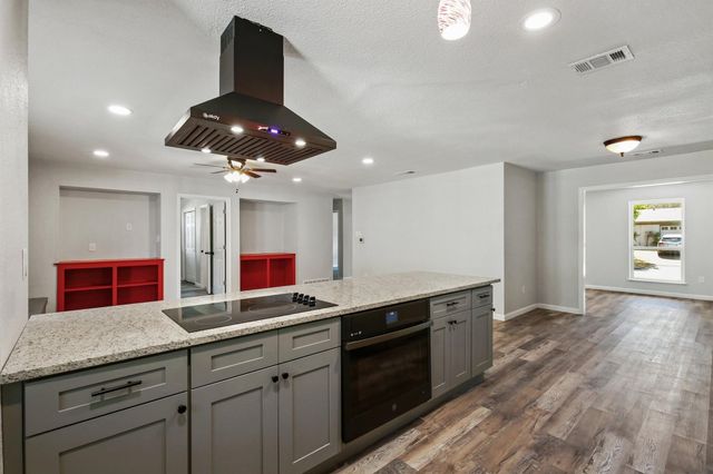 5305 Westhaven Drive, Fort Worth, TX 76132