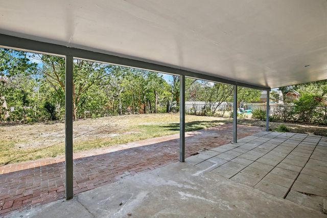 5305 Westhaven Drive, Fort Worth, TX 76132