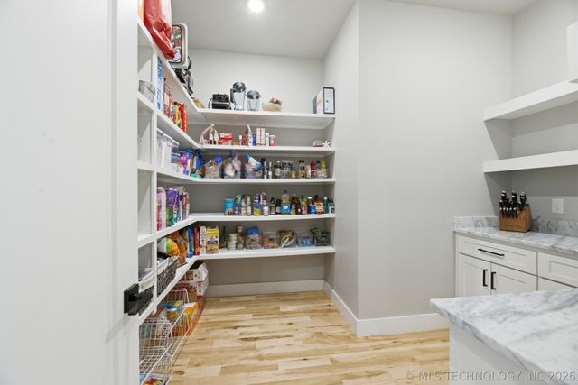 16924 S 31st East Avenue, Mounds, OK 74047