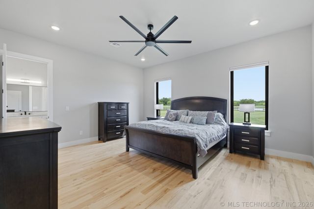 16924 S 31st East Avenue, Mounds, OK 74047