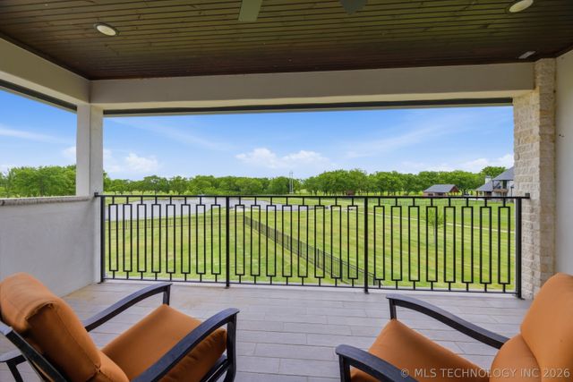 16924 S 31st East Avenue, Mounds, OK 74047
