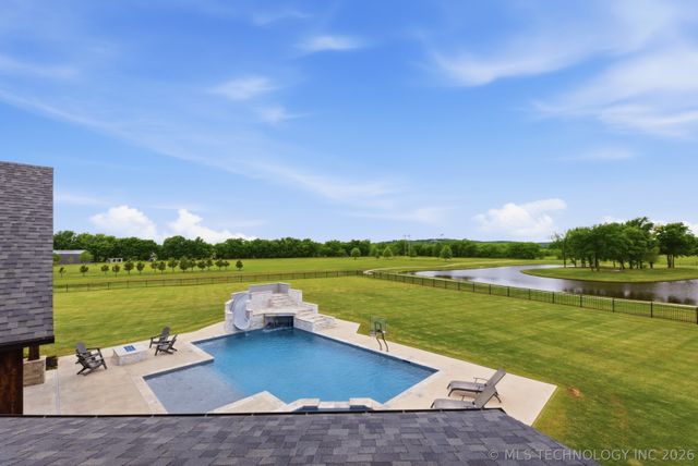 16924 S 31st East Avenue, Mounds, OK 74047