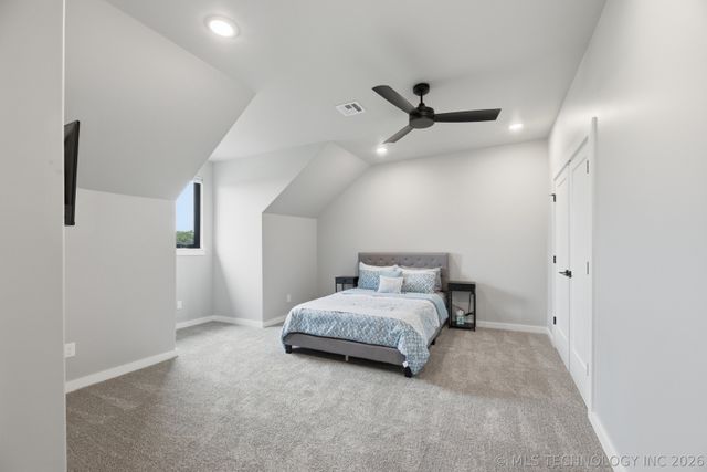 16924 S 31st East Avenue, Mounds, OK 74047
