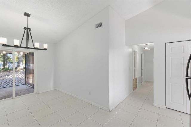 821 PINE STREET, Tarpon Springs, FL 34689