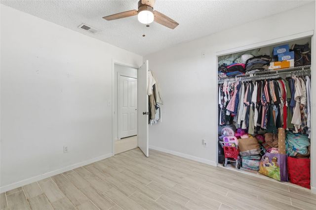 821 PINE STREET, Tarpon Springs, FL 34689