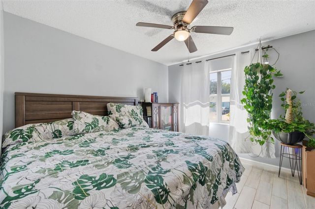 821 PINE STREET, Tarpon Springs, FL 34689