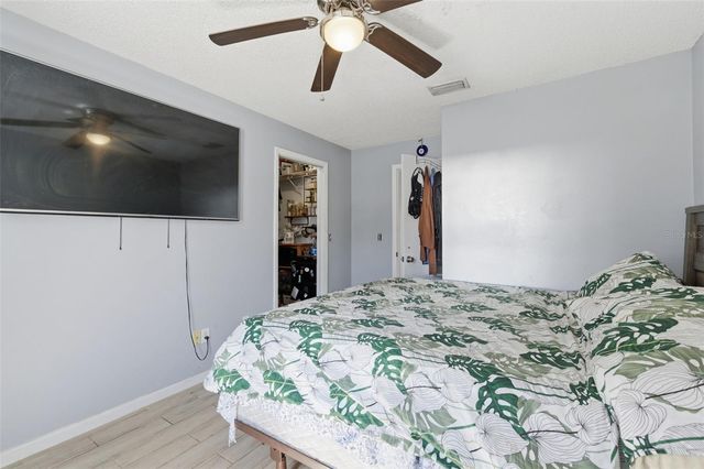 821 PINE STREET, Tarpon Springs, FL 34689