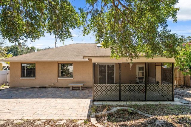 821 PINE STREET, Tarpon Springs, FL 34689