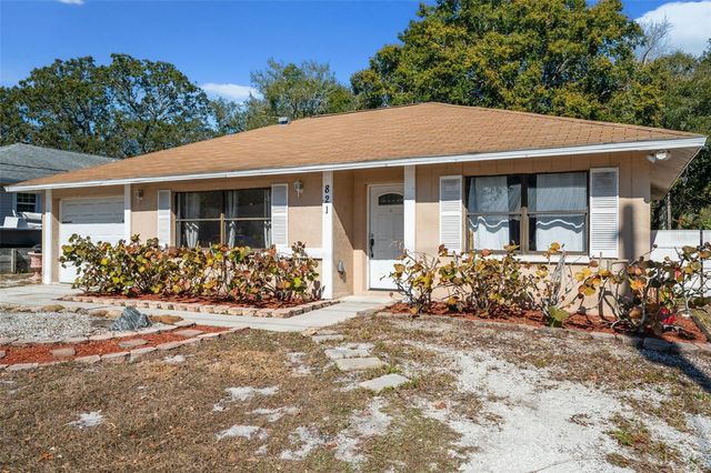 821 PINE STREET, Tarpon Springs, FL 34689