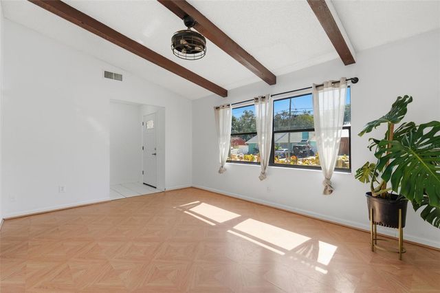 821 PINE STREET, Tarpon Springs, FL 34689