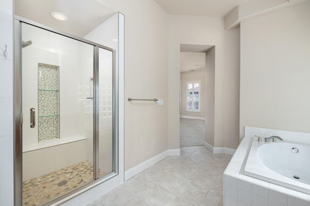 851 E Mill Creek Drive, Fresno, CA 93720