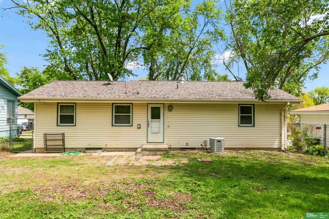 4216 N 91st Street, Omaha, NE 68134