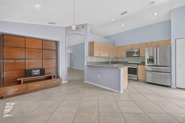 2073 SE 13th Street, Homestead, FL 33035