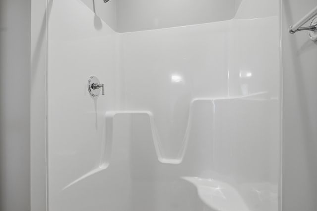 3837 Colonial Green CIR, Roanoke, VA 24018