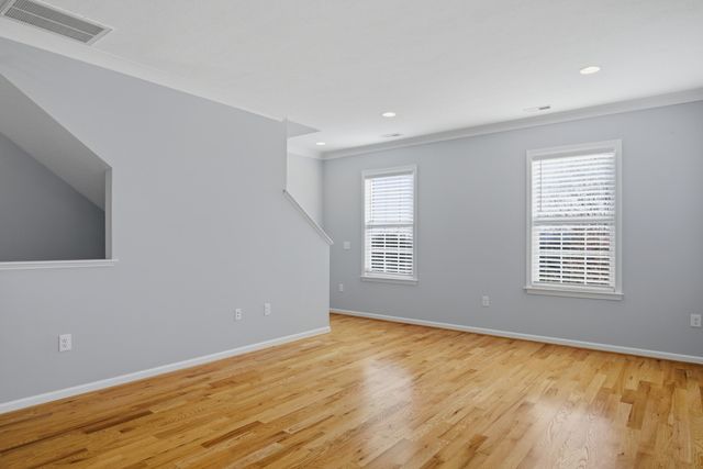 3837 Colonial Green CIR, Roanoke, VA 24018