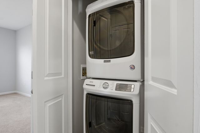 3837 Colonial Green CIR, Roanoke, VA 24018