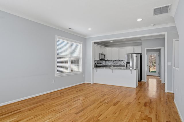 3837 Colonial Green CIR, Roanoke, VA 24018