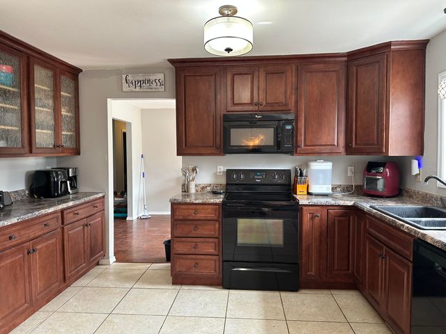 3524 E State Highway Cc, Fair Grove, MO 65648